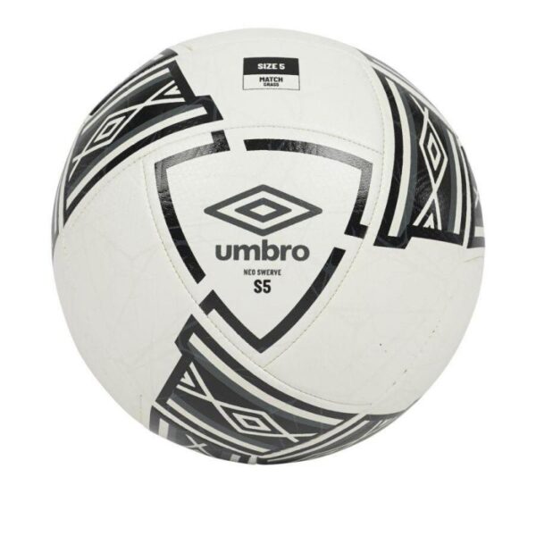 Umbro-Neo Swerve Size 4 White Black-21307U-Opplevsport Melhus-1